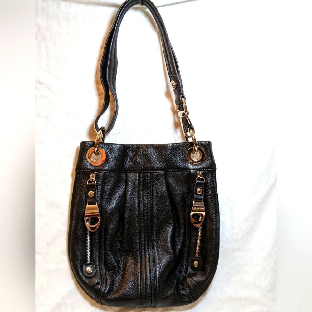 B. Makowsky Black Leather Shoulder Bag